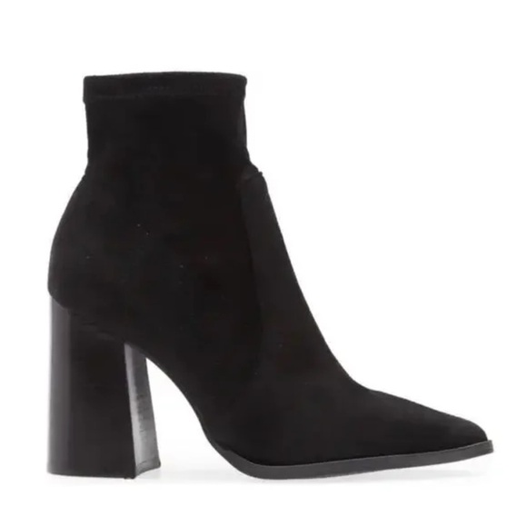 Steve Madden Touchdown Black Heeled Boots - Picture 6 of 7